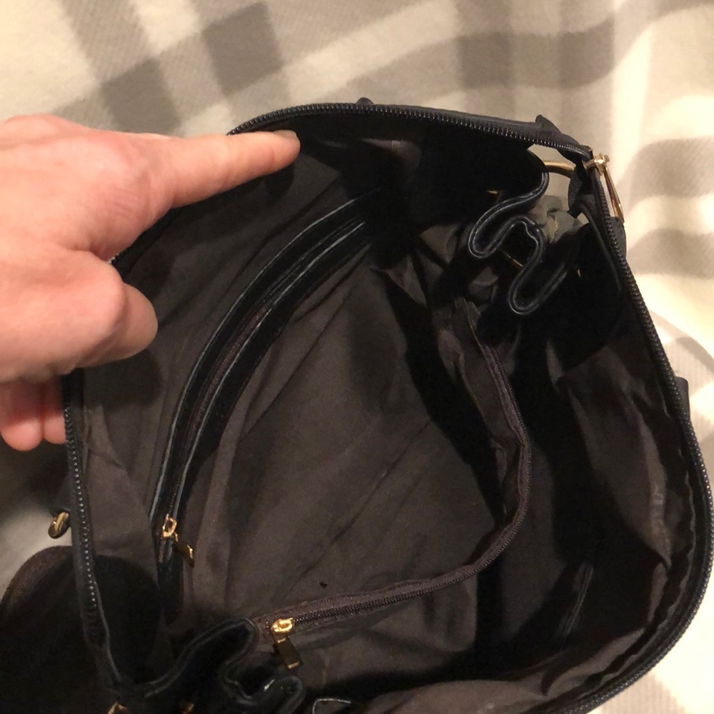 *Spring Cleanout* Mellow World black handbag/carry-on - Picture 6 of 7